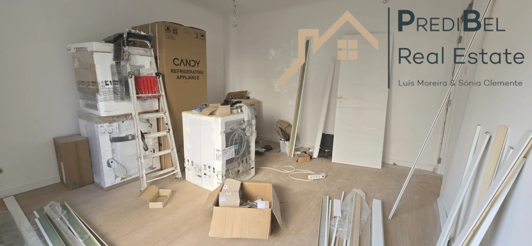 Apartamento T3 para Venda em Falagueira-Venda Nova Foto 3