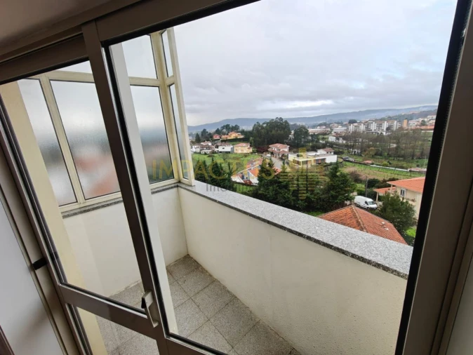 Apartamento T3 para Venda em Astromil Foto 17