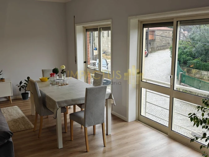 Apartamento T3 para Venda em Astromil Foto 2