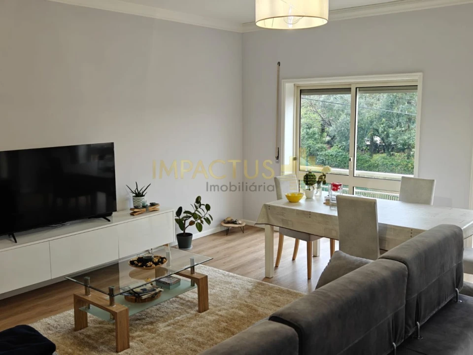 Apartamento T3 para Venda em Astromil Foto 1