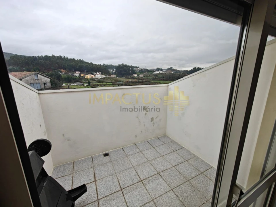 Apartamento T3 para Venda em Astromil Foto 18
