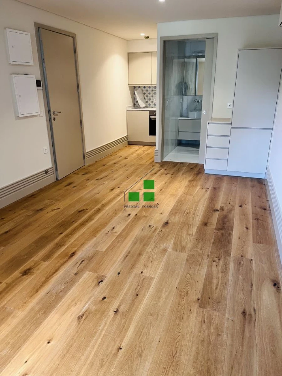 Apartamento T0 para Venda em Cedofeita, Santo Ildefonso, Sé, Miragaia, São Nicolau e Vitória Foto 3