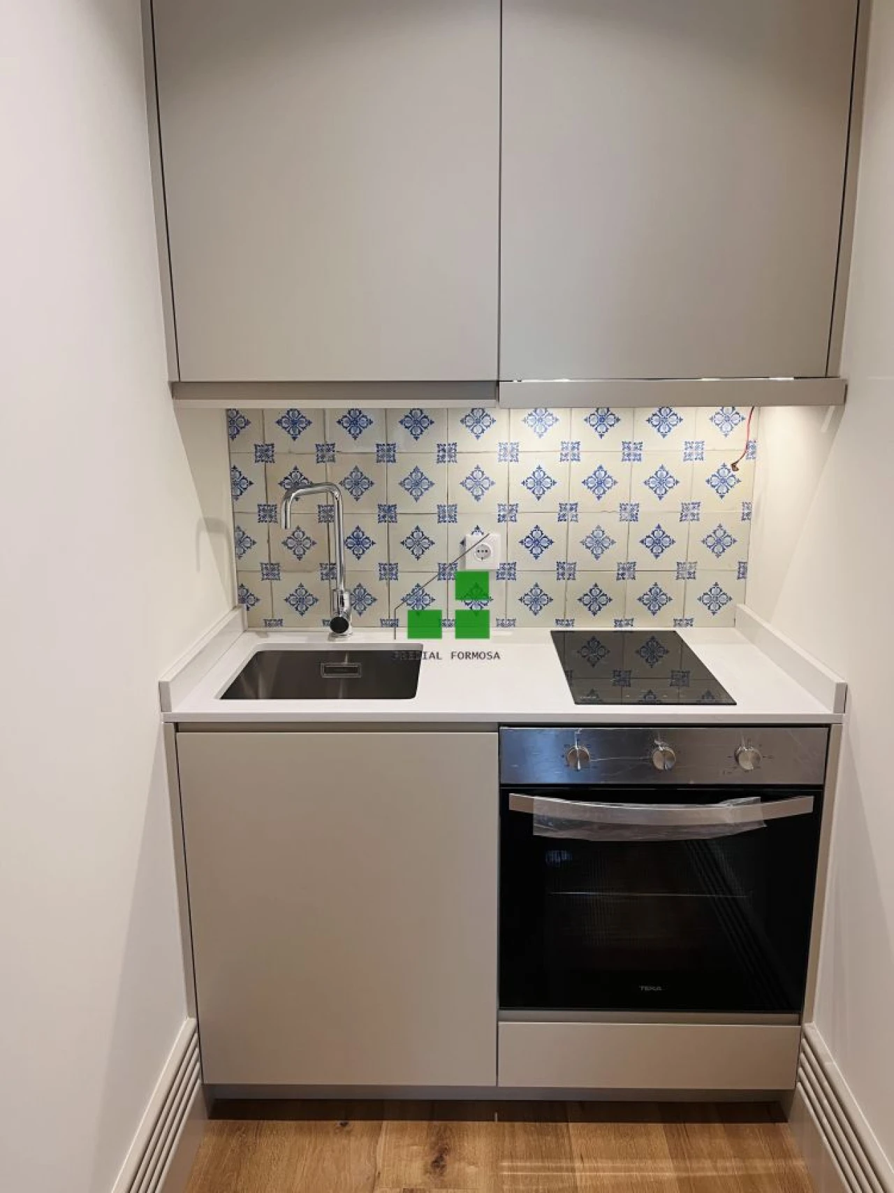 Apartamento T0 para Venda em Cedofeita, Santo Ildefonso, Sé, Miragaia, São Nicolau e Vitória Foto 5