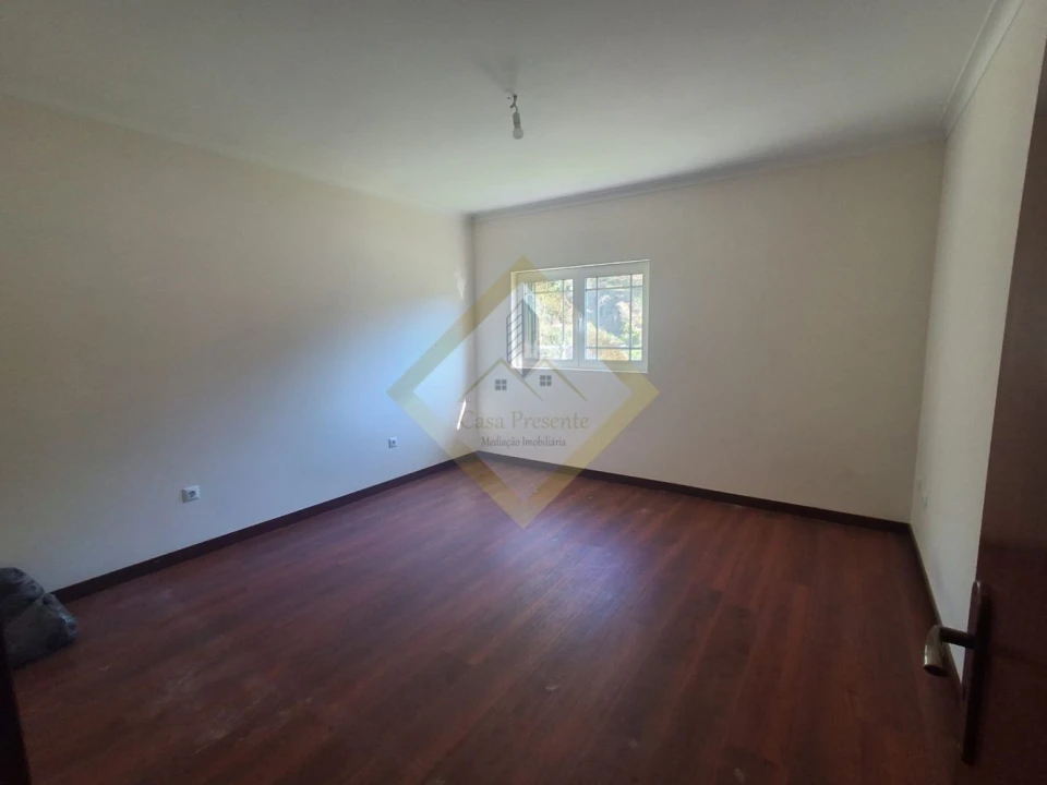 Moradia T3 para Venda em Freixo de Cima e de Baixo Foto 14