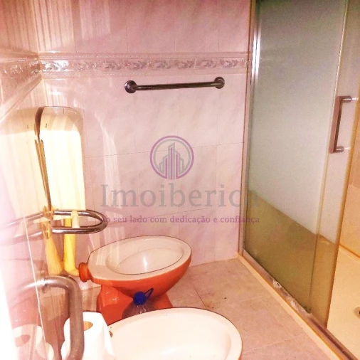 Apartamento T2 para Venda em Algueirão-Mem Martins Foto 25