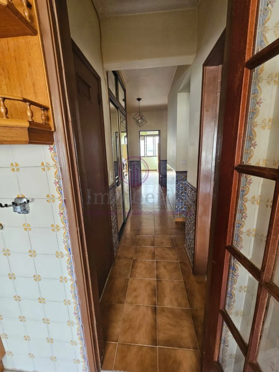 Apartamento T2 para Venda em Algueirão-Mem Martins Foto 3