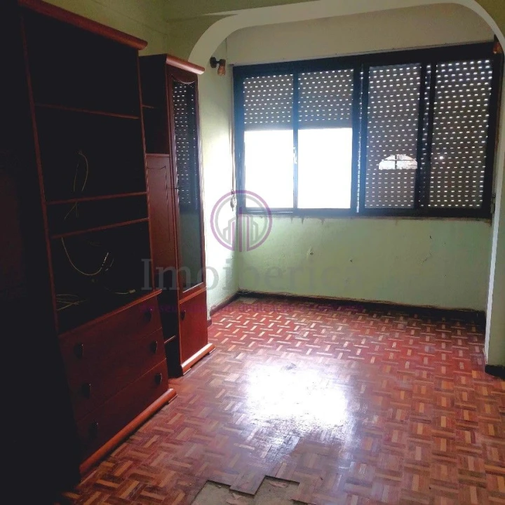 Apartamento T2 para Venda em Algueirão-Mem Martins Foto 13