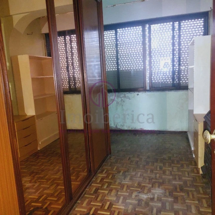 Apartamento T2 para Venda em Algueirão-Mem Martins Foto 14