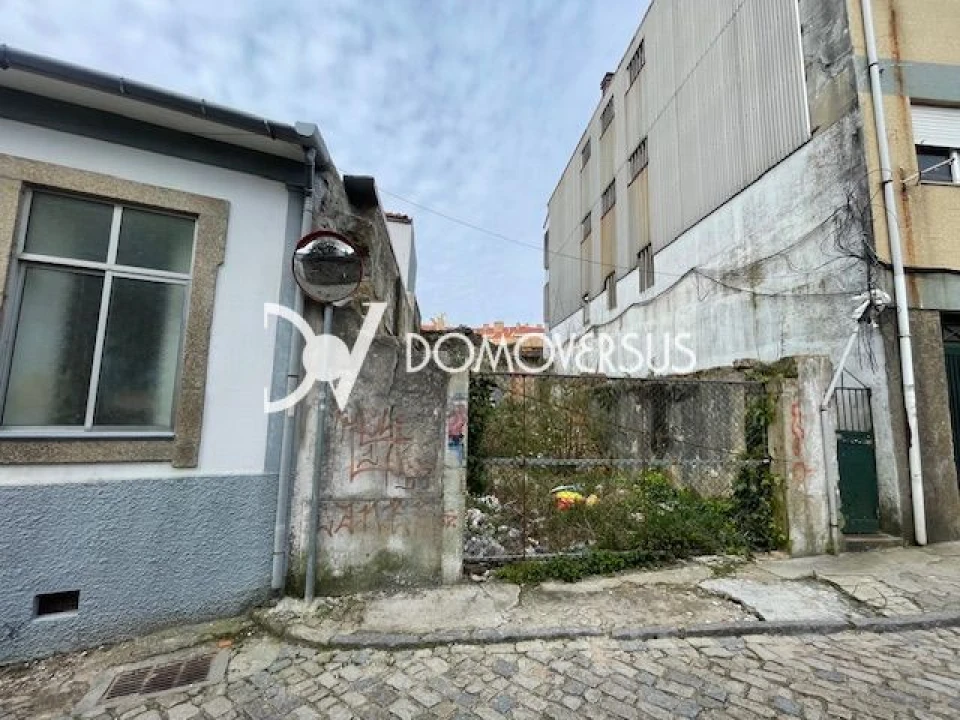 Terreno para Venda em Mafamude e Vilar do Paraíso Foto 6