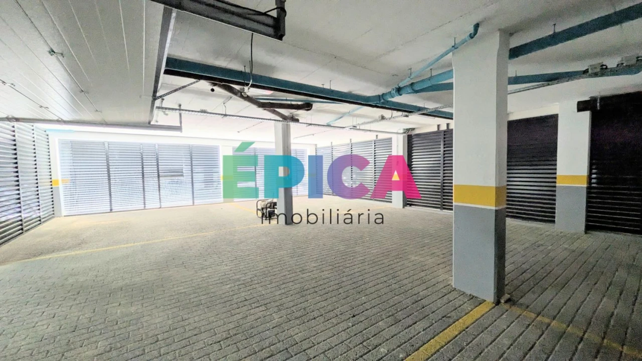 Apartamento T4 para Venda em Póvoa de Santo Adrião e Olival Basto Foto 40