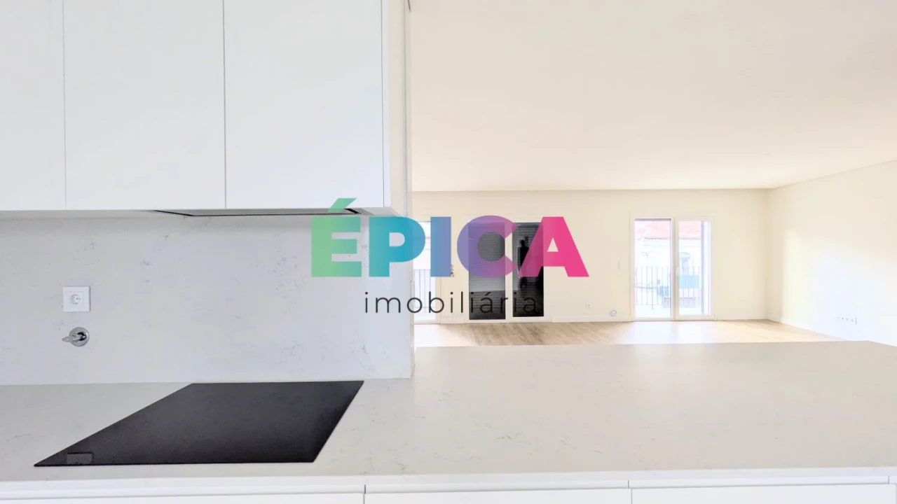 Apartamento T4 para Venda em Póvoa de Santo Adrião e Olival Basto Foto 9