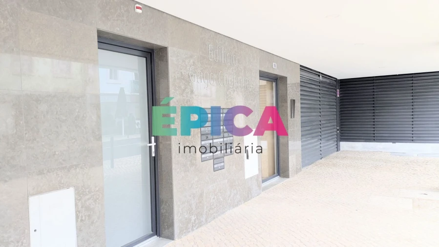 Apartamento T4 para Venda em Póvoa de Santo Adrião e Olival Basto Foto 43