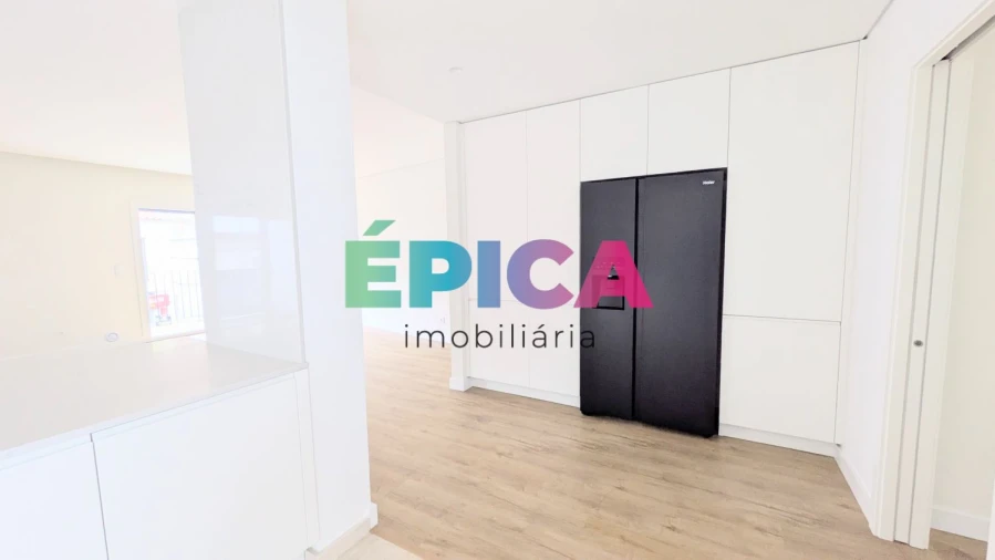 Apartamento T4 para Venda em Póvoa de Santo Adrião e Olival Basto Foto 15