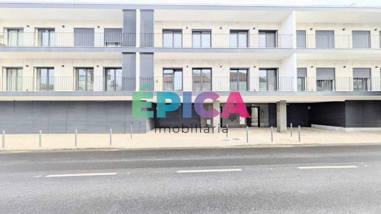 Apartamento T4 para Venda em Póvoa de Santo Adrião e Olival Basto Foto 46