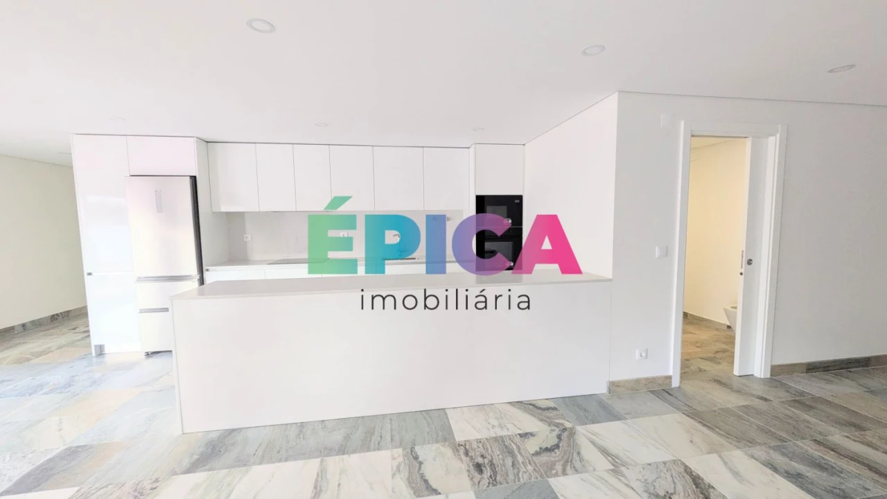 Moradia T4 para Venda em Póvoa de Santo Adrião e Olival Basto Foto 41