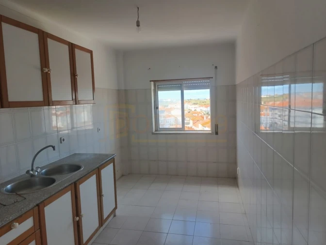 Apartamento T2 para Venda em Peniche Foto 5