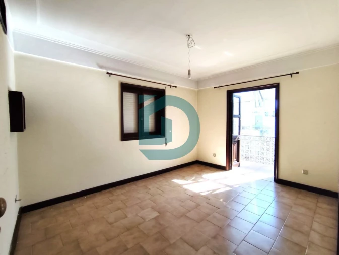 Apartamento T2 para Venda em Mafamude e Vilar do Paraíso Foto 8