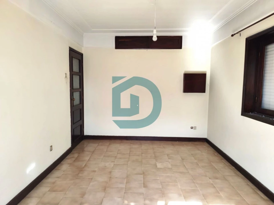 Apartamento T2 para Venda em Mafamude e Vilar do Paraíso Foto 4