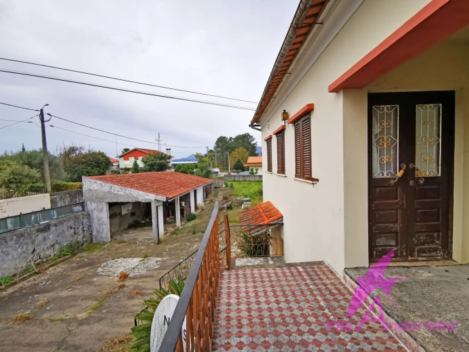 Moradia T4 para Venda em Geraz do Lima (Santa Maria, Santa Leocádia, Moreira), Deão Foto 8