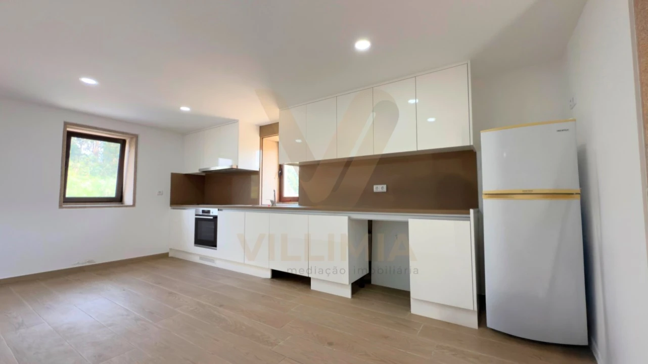 Moradia T2 para Venda em Cabração e Moreira do Lima Foto 7