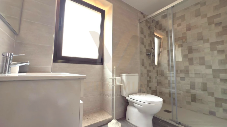 Moradia T2 para Venda em Cabração e Moreira do Lima Foto 15