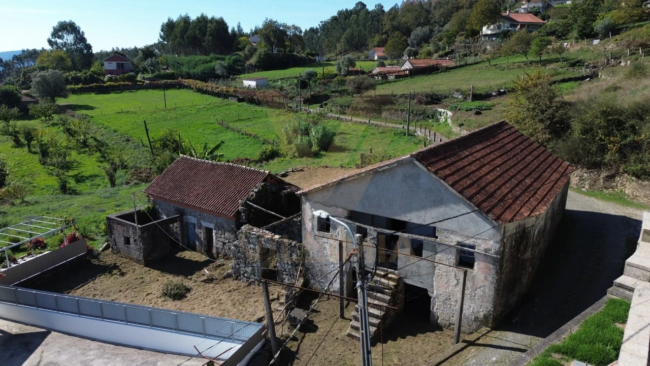 Moradia T3 para Venda em Padreiro (Salvador e Santa Cristina) Foto 6