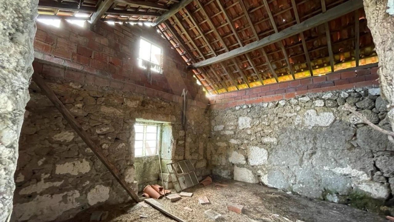 Moradia T3 para Venda em Padreiro (Salvador e Santa Cristina) Foto 16