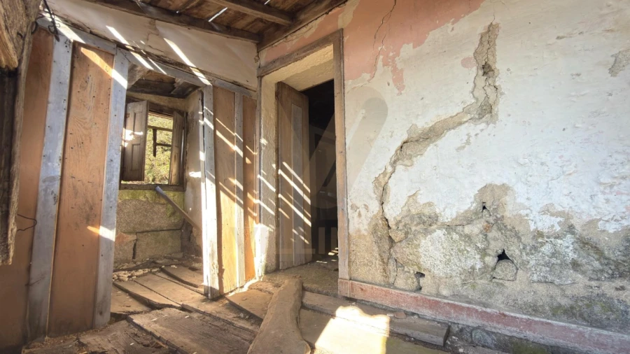 Moradia T3 para Venda em Padreiro (Salvador e Santa Cristina) Foto 12