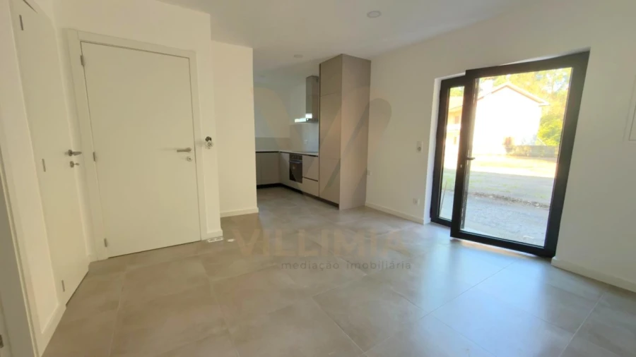 Moradia T4 para Venda em Subportela, Deocriste e Portela Susã Foto 4