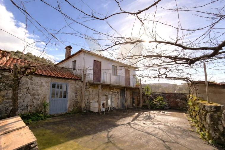 Moradia T3 para Venda em Beiral do Lima Foto 5