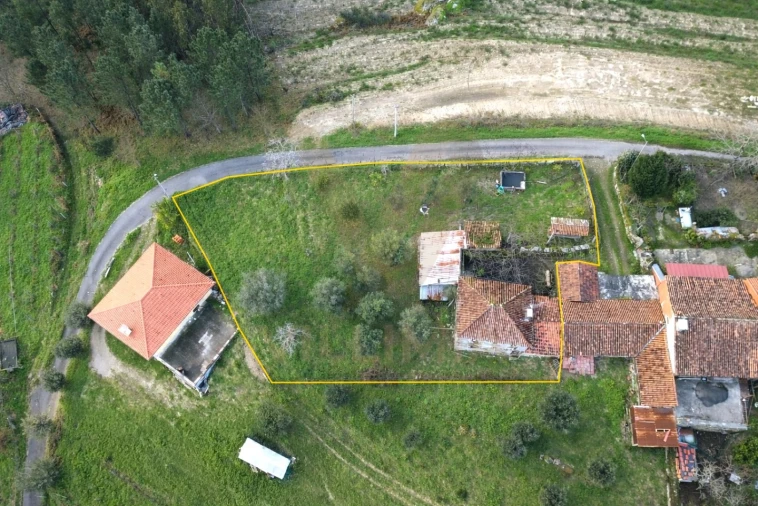 Moradia T3 para Venda em Beiral do Lima Foto 23