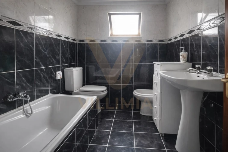 Moradia T3 para Venda em Barroselas e Carvoeiro Foto 8