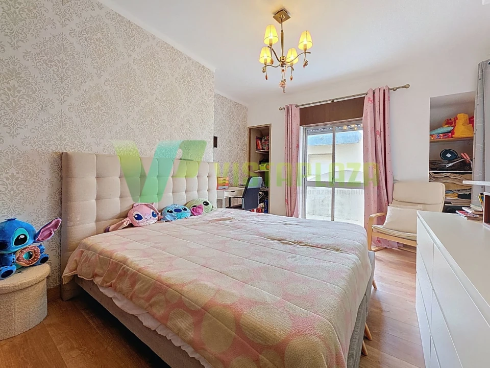 Apartamento T3 para Venda em Portimão Foto 14