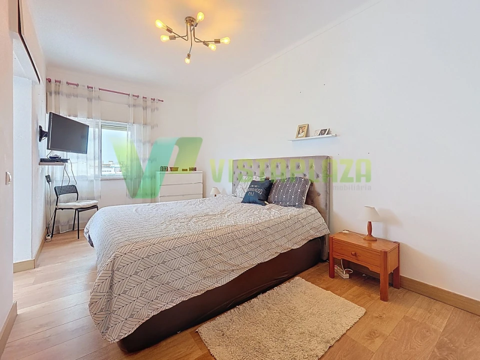 Apartamento T3 para Venda em Portimão Foto 22