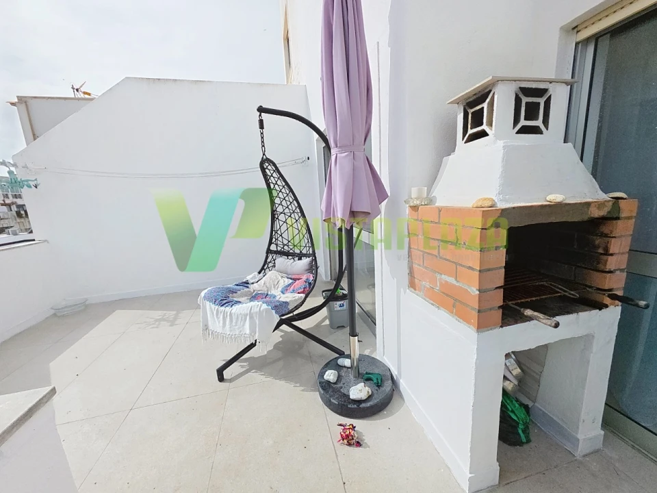 Apartamento T3 para Venda em Portimão Foto 6