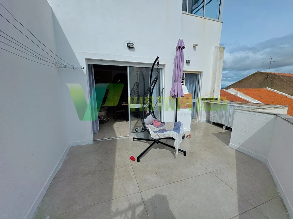 Apartamento T3 para Venda em Portimão Foto 5