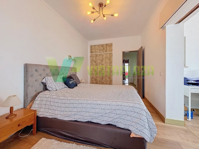 Apartamento T3 para Venda em Portimão Foto 23