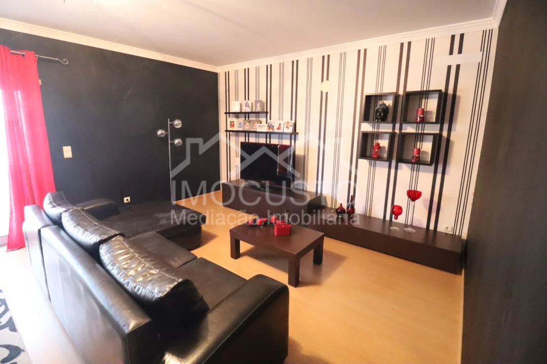 Apartamento T3 para Venda em Vila Real de Santo Antonio Foto 2