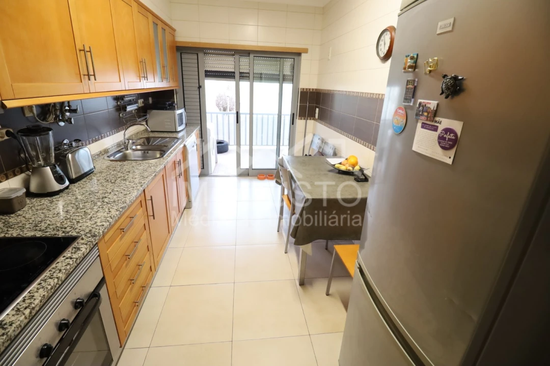 Apartamento T3 para Venda em Vila Real de Santo Antonio Foto 7