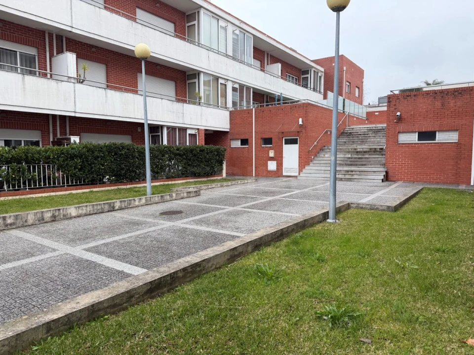 Apartamento T4 para Venda em Vila Nova de Famalicão e Calendário Foto 2