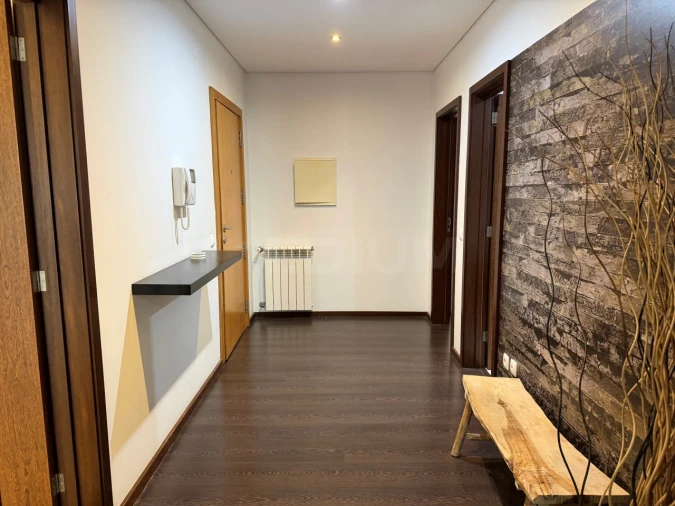 Apartamento T4 para Venda em Vila Nova de Famalicão e Calendário Foto 3