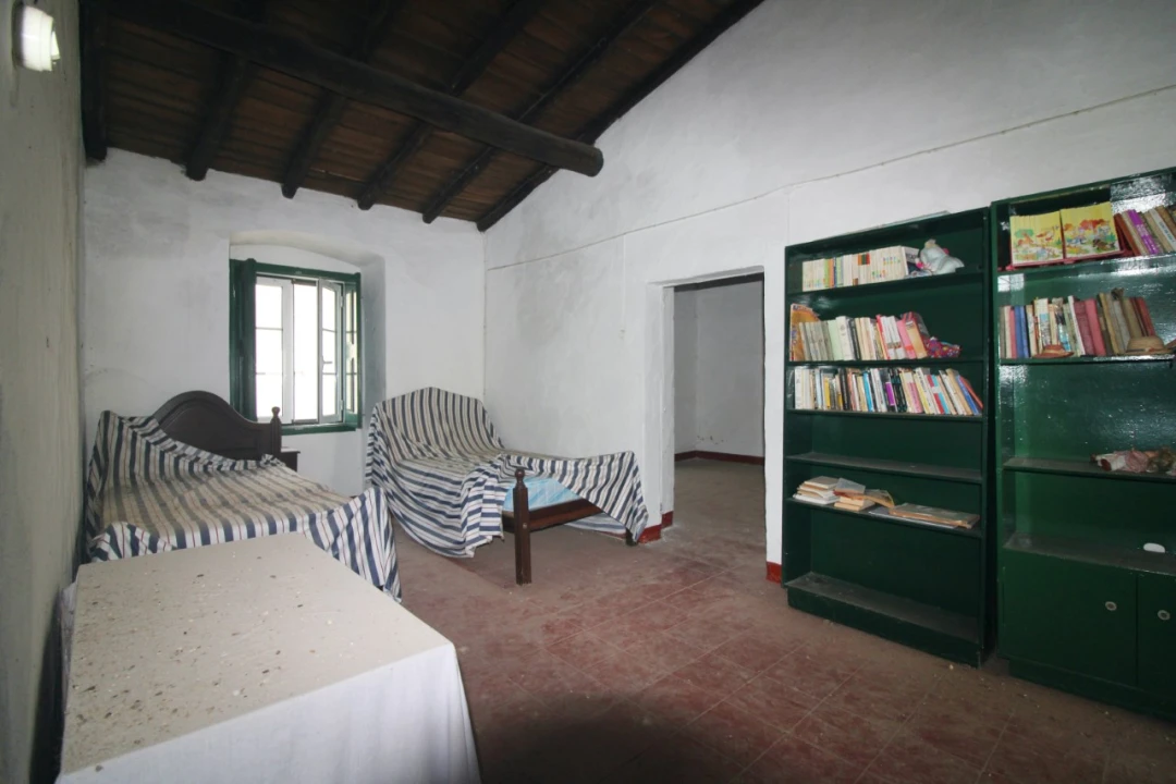 Moradia T5 para Venda em Cabeço de Vide Foto 18