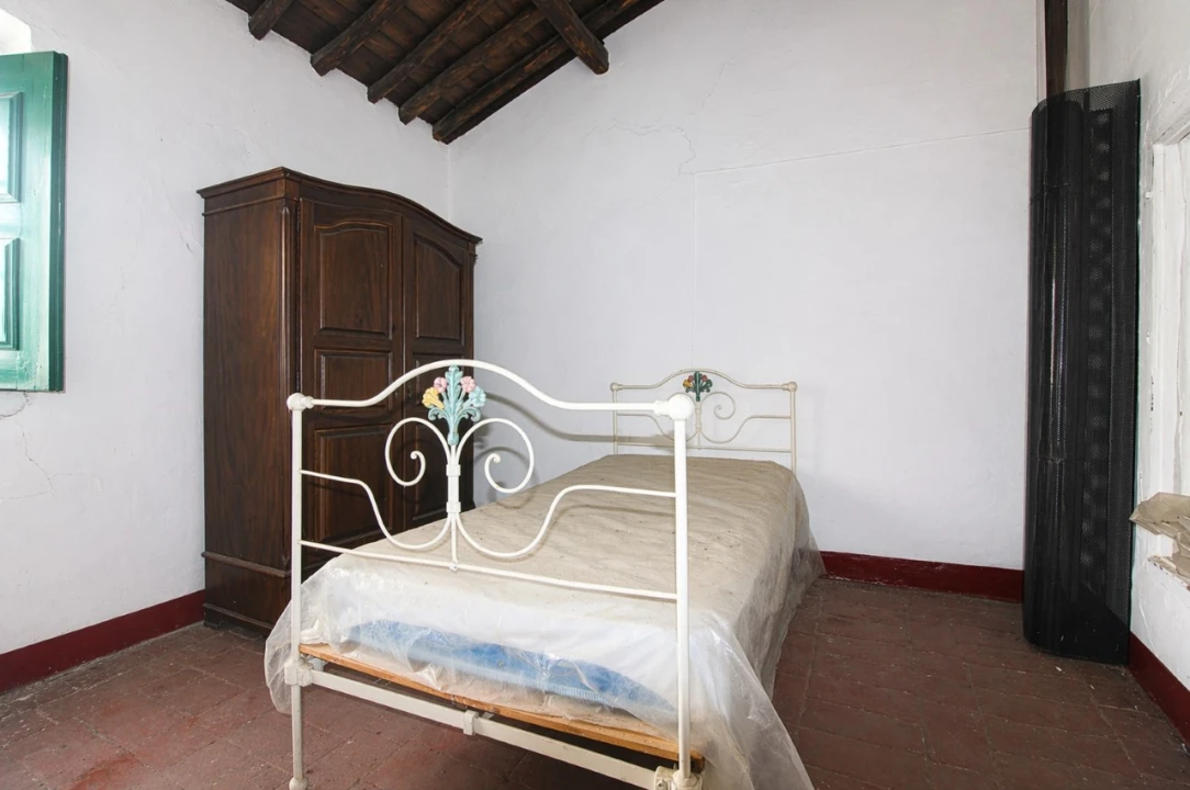 Moradia T5 para Venda em Cabeço de Vide Foto 11