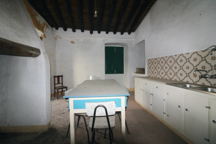 Moradia T5 para Venda em Cabeço de Vide Foto 1