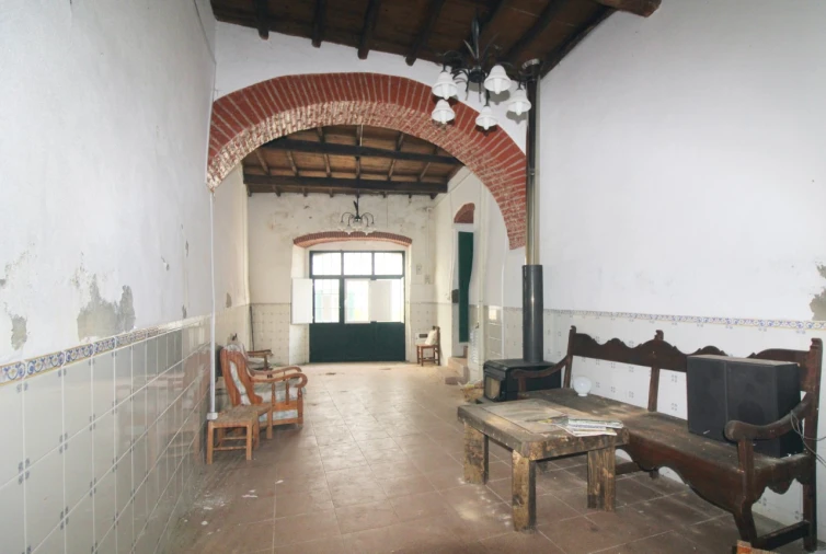 Moradia T5 para Venda em Cabeço de Vide Foto 9