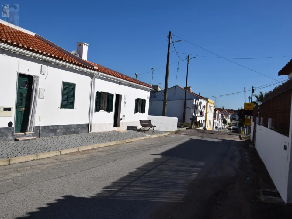 Moradia T2 para Venda em Santa Eulalia Foto 6