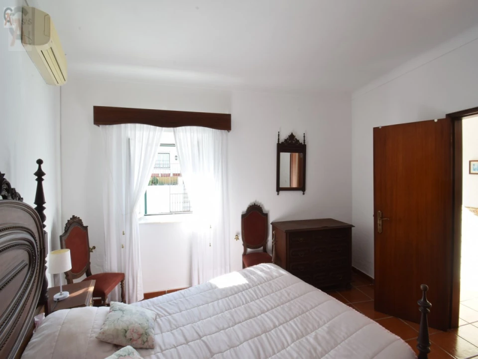 Moradia T2 para Venda em Santa Eulalia Foto 4