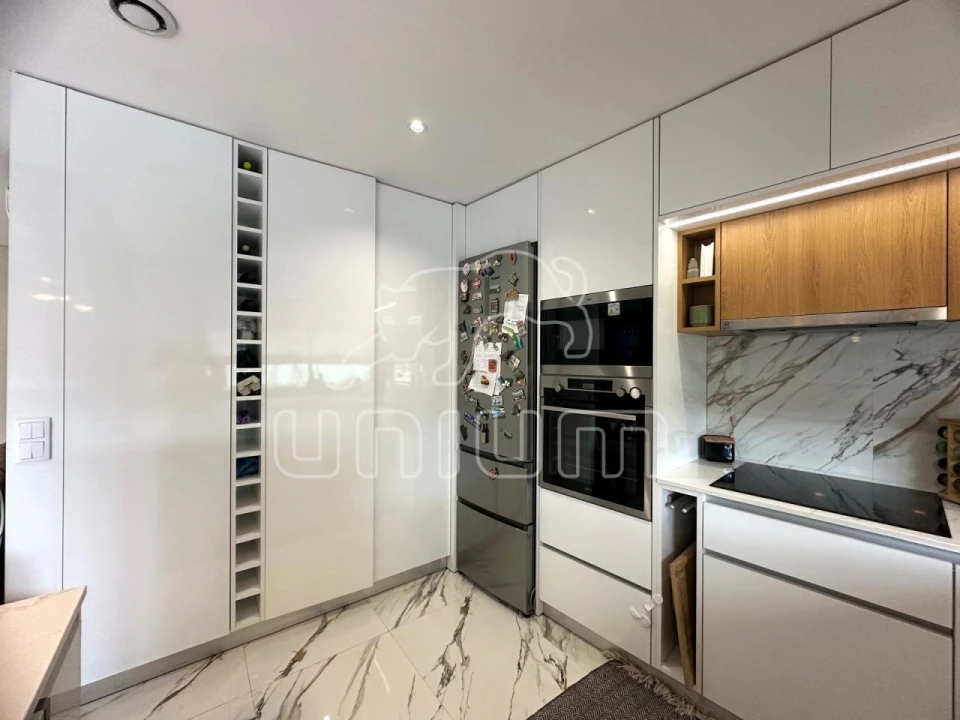 Moradia T3 para Venda em Mazarefes e Vila Fria Foto 8