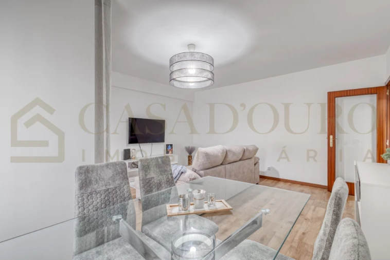 Apartamento T3 para Venda em Alfena Foto 3