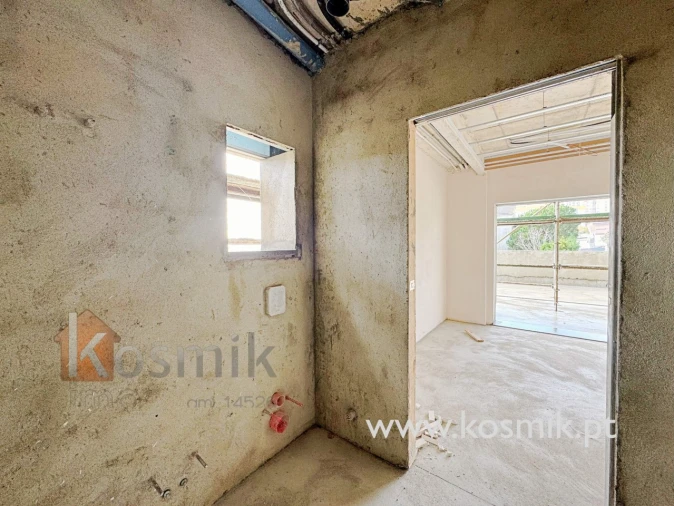 Apartamento T2 para Venda em Santo António dos Cavaleiros e Frielas Foto 11